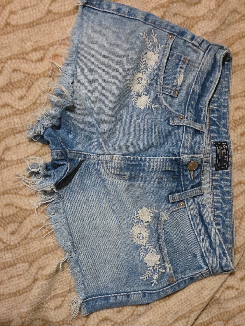 Abercrombie & Fitch Light Blue Embroidered Frayed Hem Denim Shorts-- cute Floral